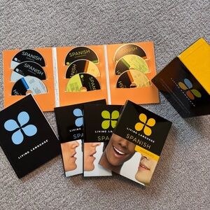 Living Language: Spanish